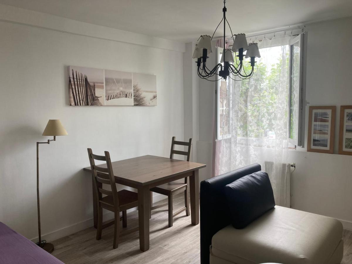 Appartement 2/3 Personnes A 10 Minutes De Contis Plage Saint-Julien-en-Born Εξωτερικό φωτογραφία
