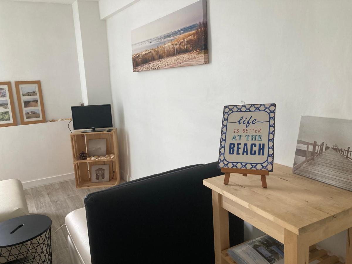 Appartement 2/3 Personnes A 10 Minutes De Contis Plage Saint-Julien-en-Born Εξωτερικό φωτογραφία