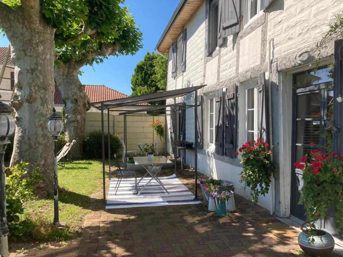 Appartement 2/3 Personnes A 10 Minutes De Contis Plage Saint-Julien-en-Born Εξωτερικό φωτογραφία